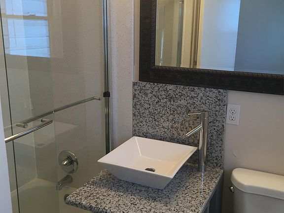 4th image of 1820 O St #2
