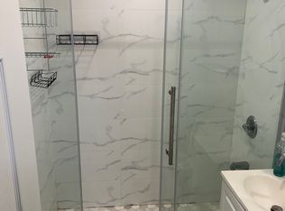 21351 35th Ave, Flushing, NY 11361