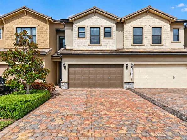 8297 Catria Lane, Lake Worth, FL 33467
