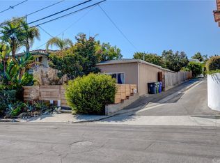 818 11th St, Manhattan Beach, CA 90266