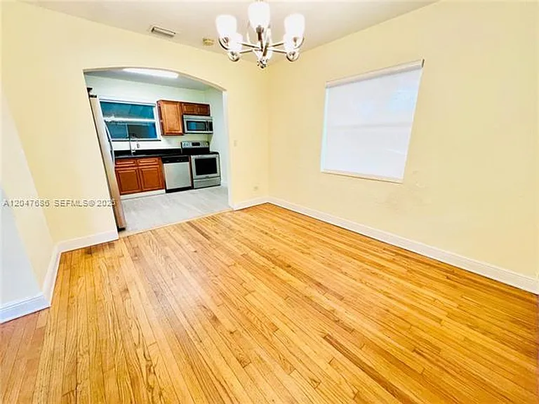410 Pinecrest Dr #1 — Photo 38