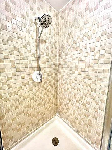 2 bed, 1100 sqft, $3,200 — Photo 4