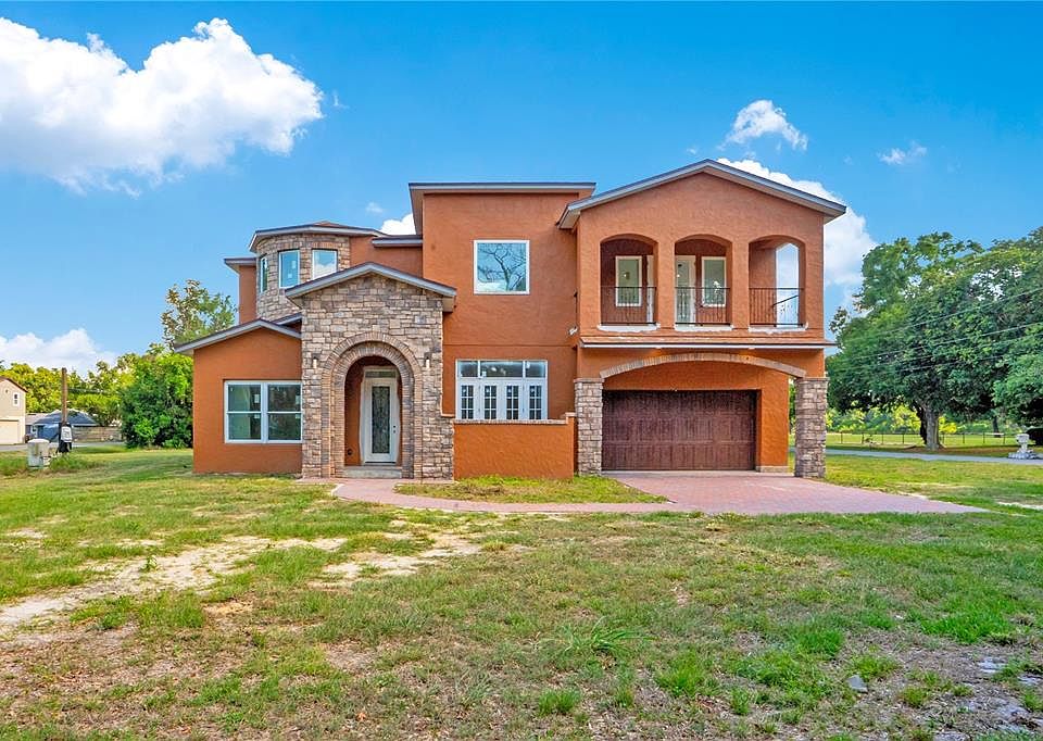 1st image of 818 LAKE AGNES DRIVE