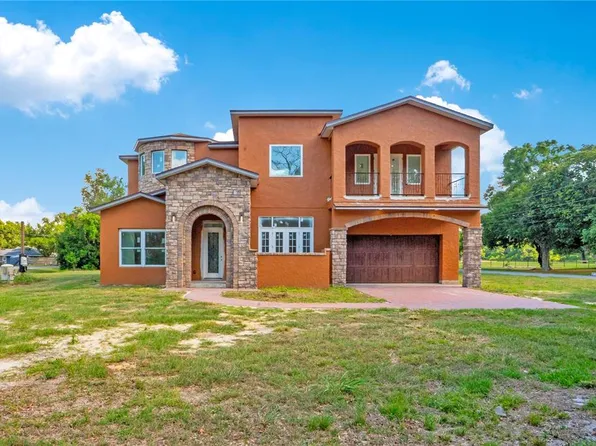 818 Lake Agnes Dr, Polk City, FL 33868