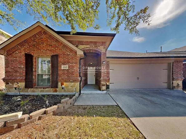 4945 Wild Oats Dr, Fort Worth, TX 76179