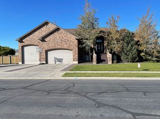 5020 W Haven Rd, West Haven, UT 84401