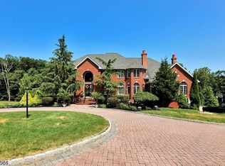 5 Patrick Ct, Boonton, NJ 07005