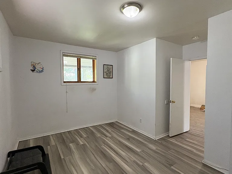 196 Eugenie St #2 — Photo 5