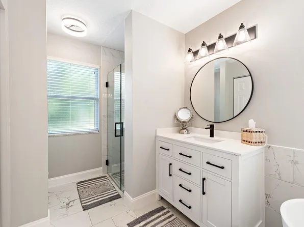 2449 SW Malibu Way, Stuart, FL 34997