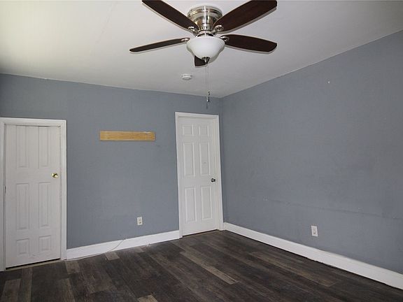 4th image of 13 Jewel St