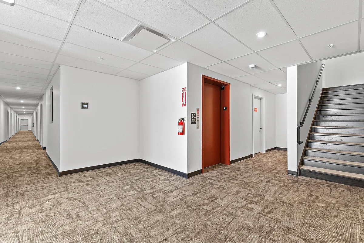 Building Photo - 1704 Lincoln St #A1