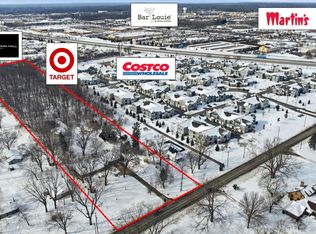 6005 N Fir Rd, Granger, IN 46530