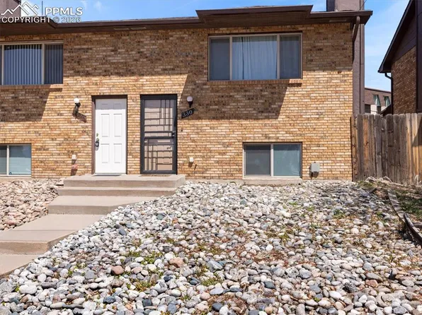 330 Mount View Ln, Colorado Springs, CO 80907