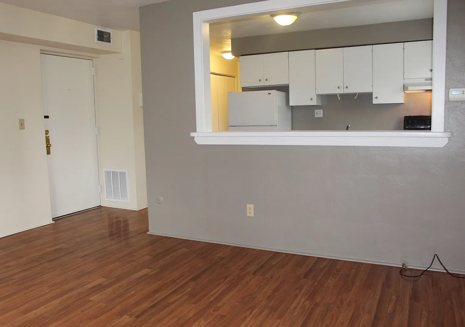 OAK — Photo 4