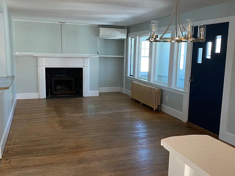 247 Forest St — Photo 1