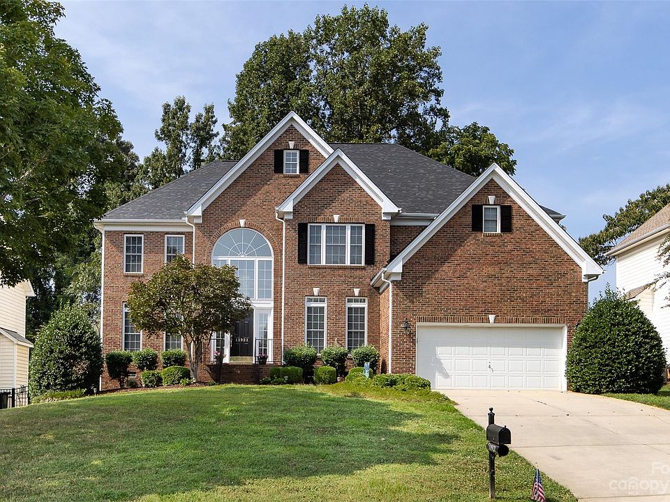 1st image of 11921 Ulsten Ln