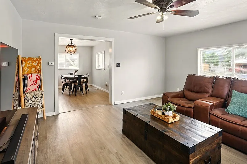 Pet Friendly 3 Bedroom Home! — Photo 3
