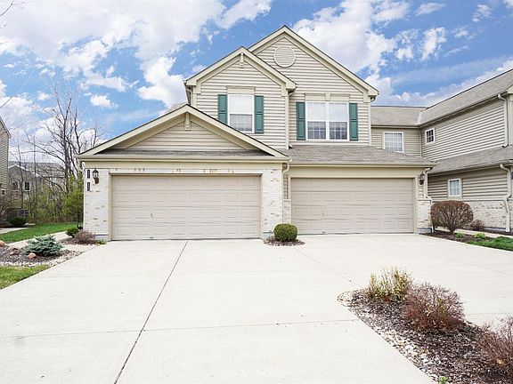 2nd image of 4475 English Oak Ct