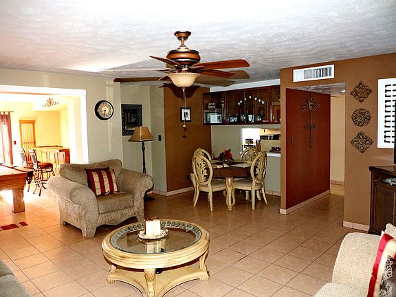 4th image of 2501 N 51st Dr