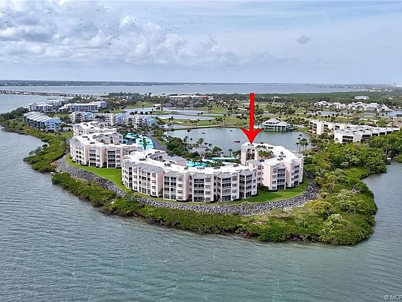 2nd image of 5799 NE Island Cove Way APT 1101
