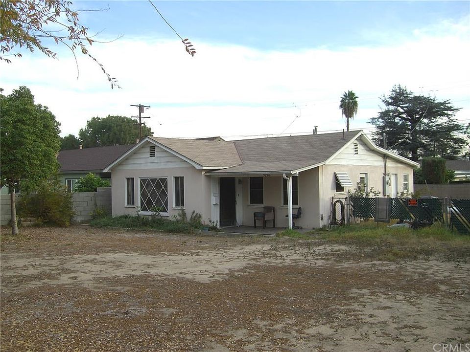 1st image of 9250 De Adalena St
