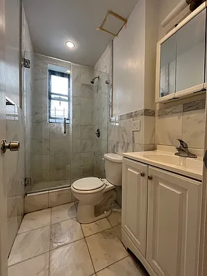 Rented by Oxford Property Group | media 6