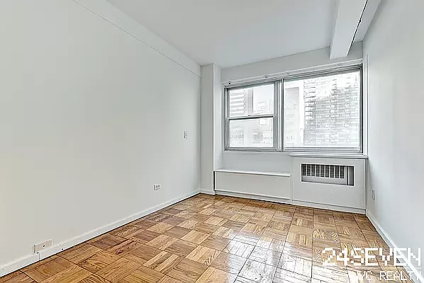 Rented by Brooklyn Heights Real Estate Inc | media 20
