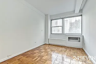 Rented by Brooklyn Heights Real Estate Inc