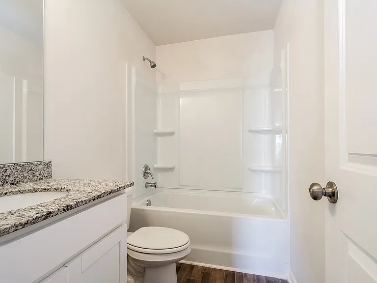 246 Wadsworth Rd — Photo 14