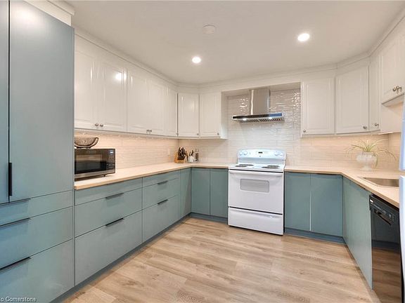 2nd image of 35 Green Valley Dr #1514