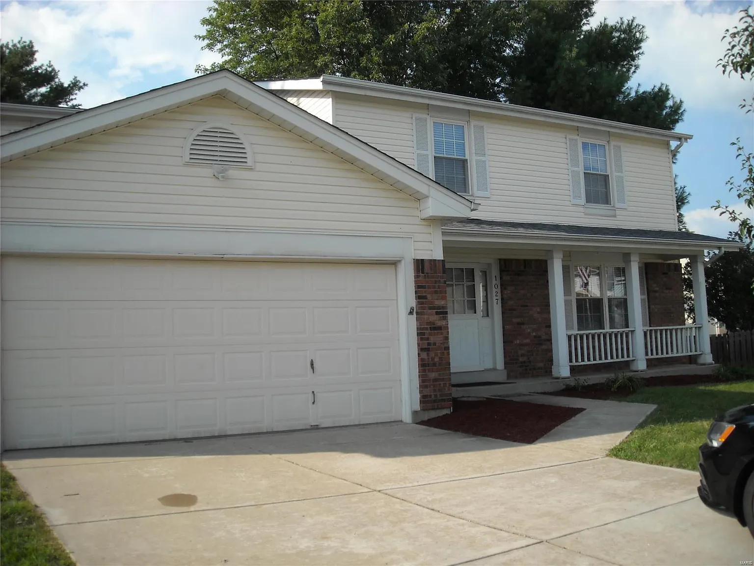 1027 Trifecta Dr photo 1
