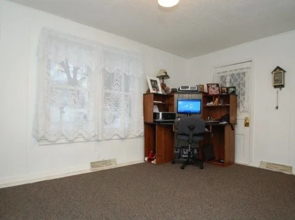 235 W Thomas St, Poynette, WI 53955