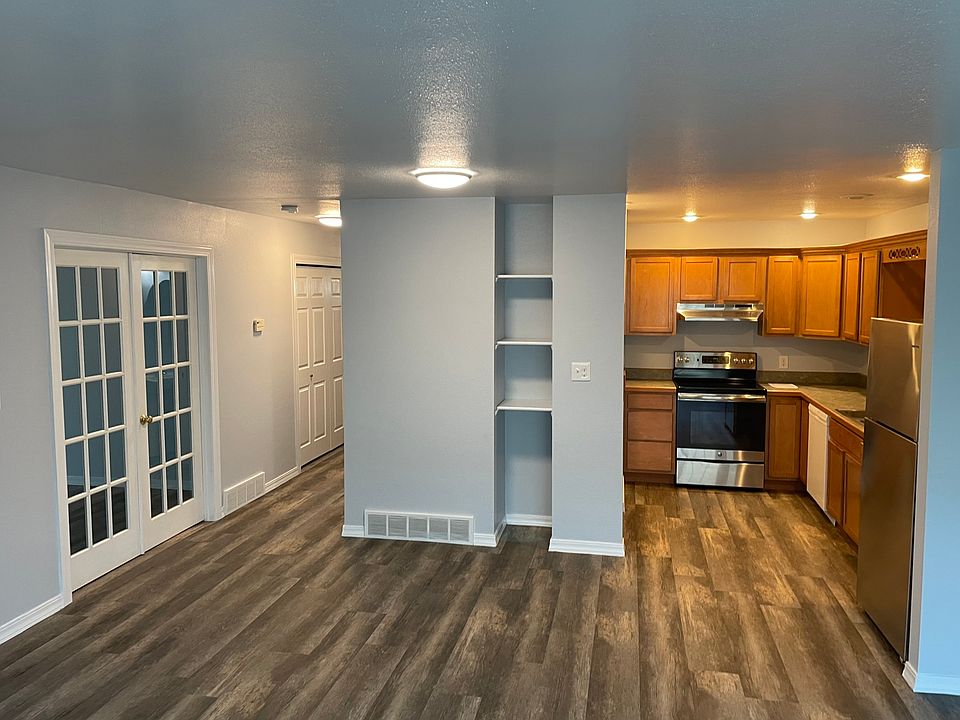 1st image of 4100 3rd Ave N #4100