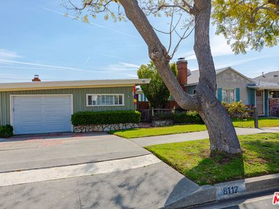 8112 Holy Cross Pl, Los Angeles, CA, 90045