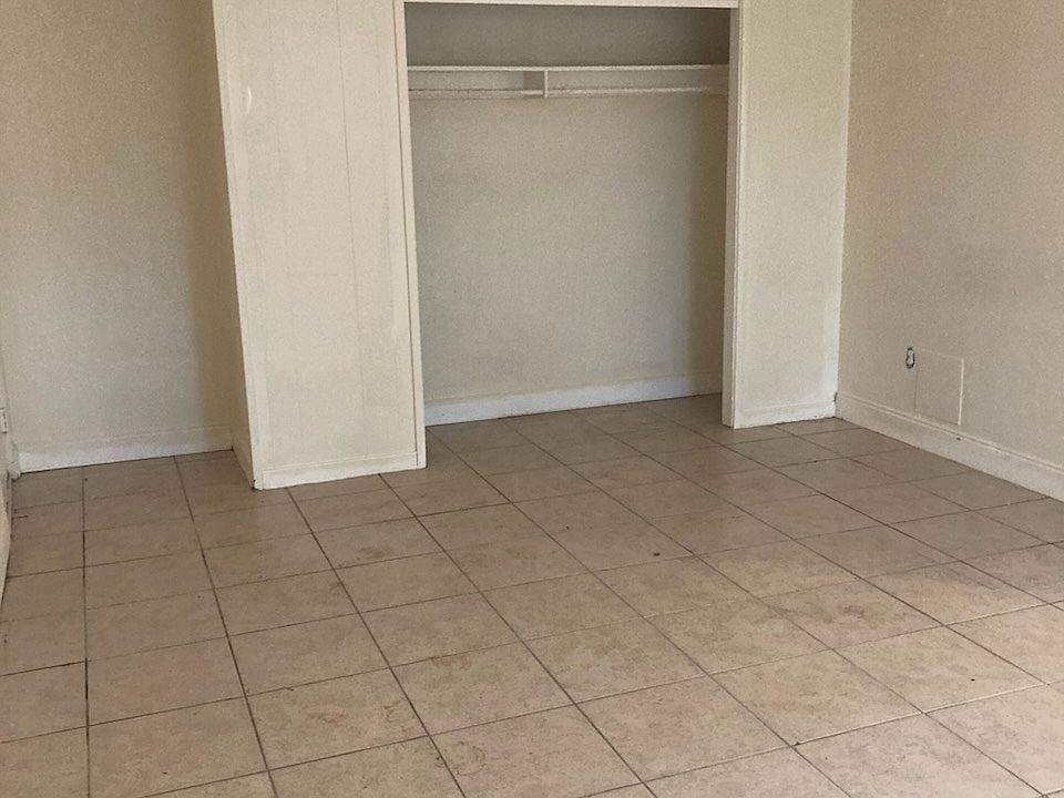 2nd image of 431 N Halifax Ave #16