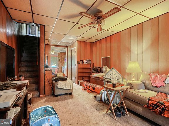 3rd image of 310 Oldham St
