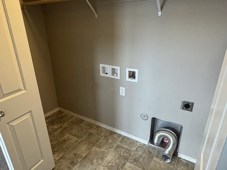 5501 Sage Way — Photo 7