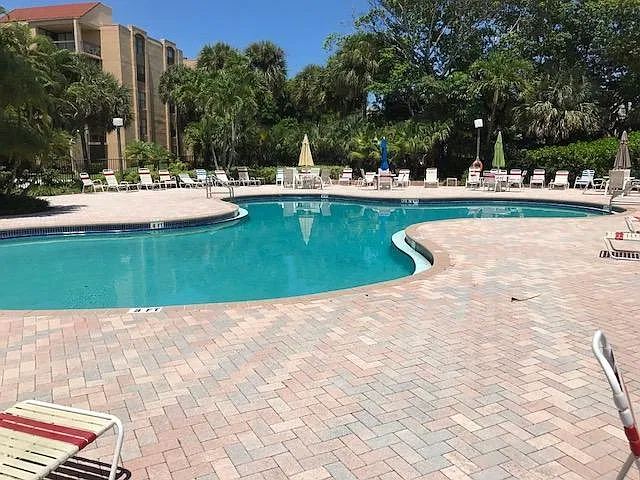 1 bed, 1.0 bath, 758 sqft, $3,000 — Photo 4