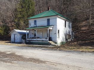 621 4th Ave, Marlinton, WV 24954