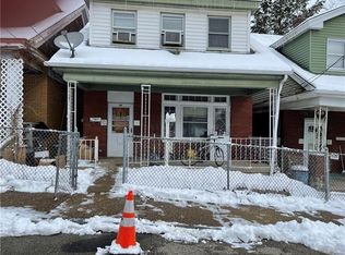 209 Quincy Ave, Mt Oliver, PA 15210