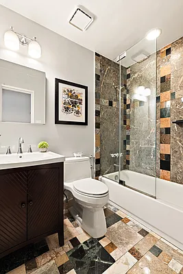 Sold by Compass | media 7