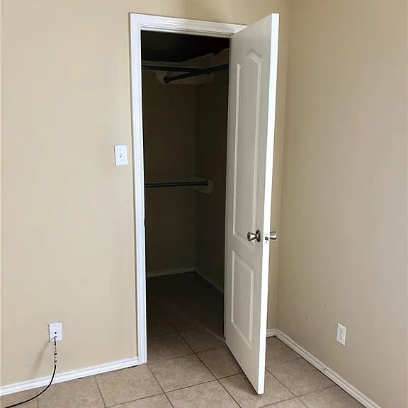 904 S Palm Dr #4 — Photo 15