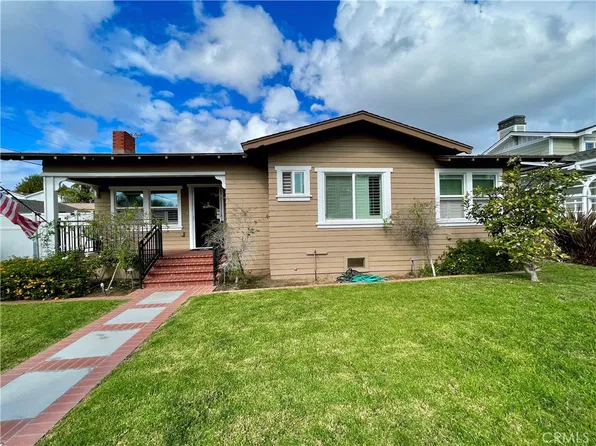 127 Springfield Ave, Huntington Beach, CA 92648