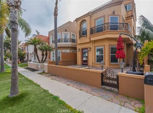 206 16th St, Huntington Beach, CA 92648