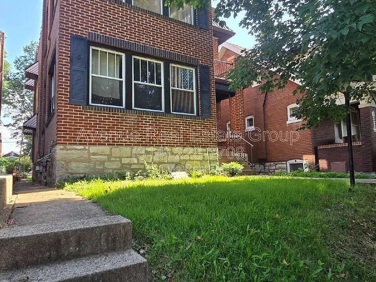 4956 Holly Hills Ave #2F — Photo 1