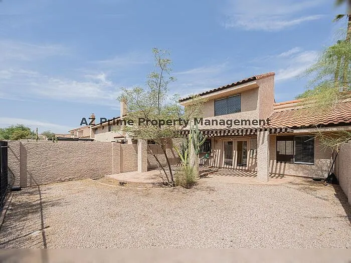1650 N Ventura Ln — Photo 29
