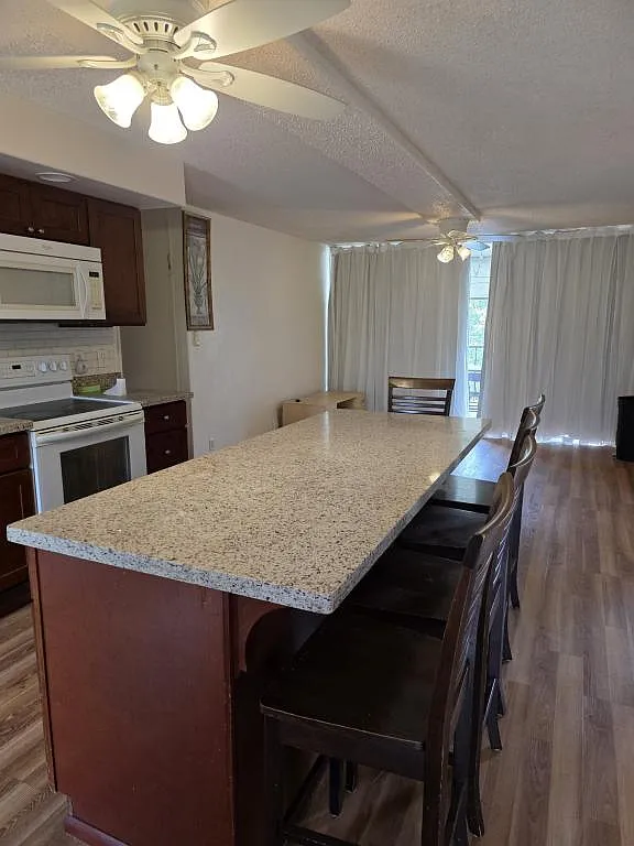 95-273 Waikalani Dr, d706 — Photo 2