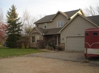 8155 Halstead Dr, Mound, MN 55364