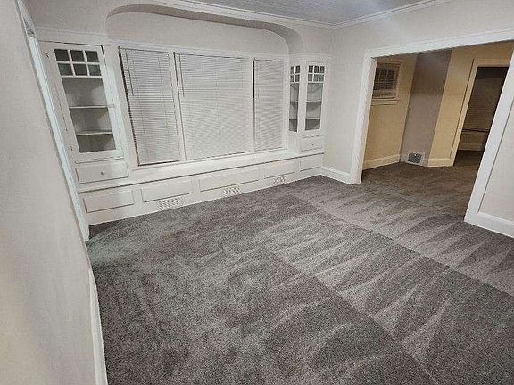 2nd image of 1623 Eddington Rd #1