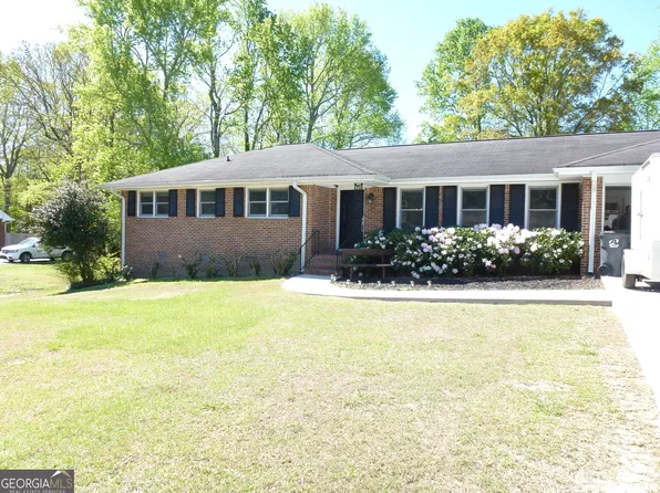 2863 Skyland Dr, Snellville, GA 30078